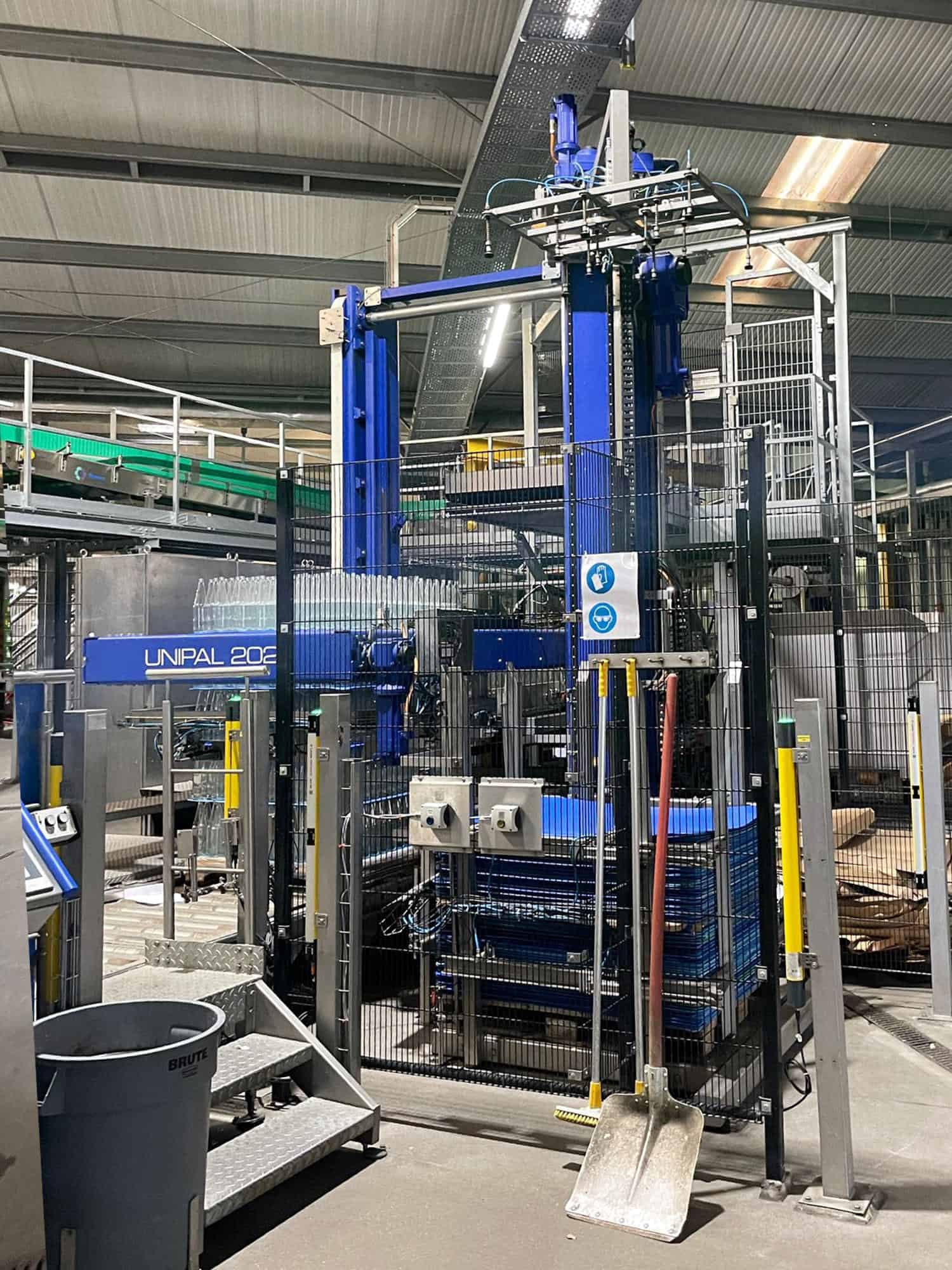 Ansicht links von BMS Unipal 202