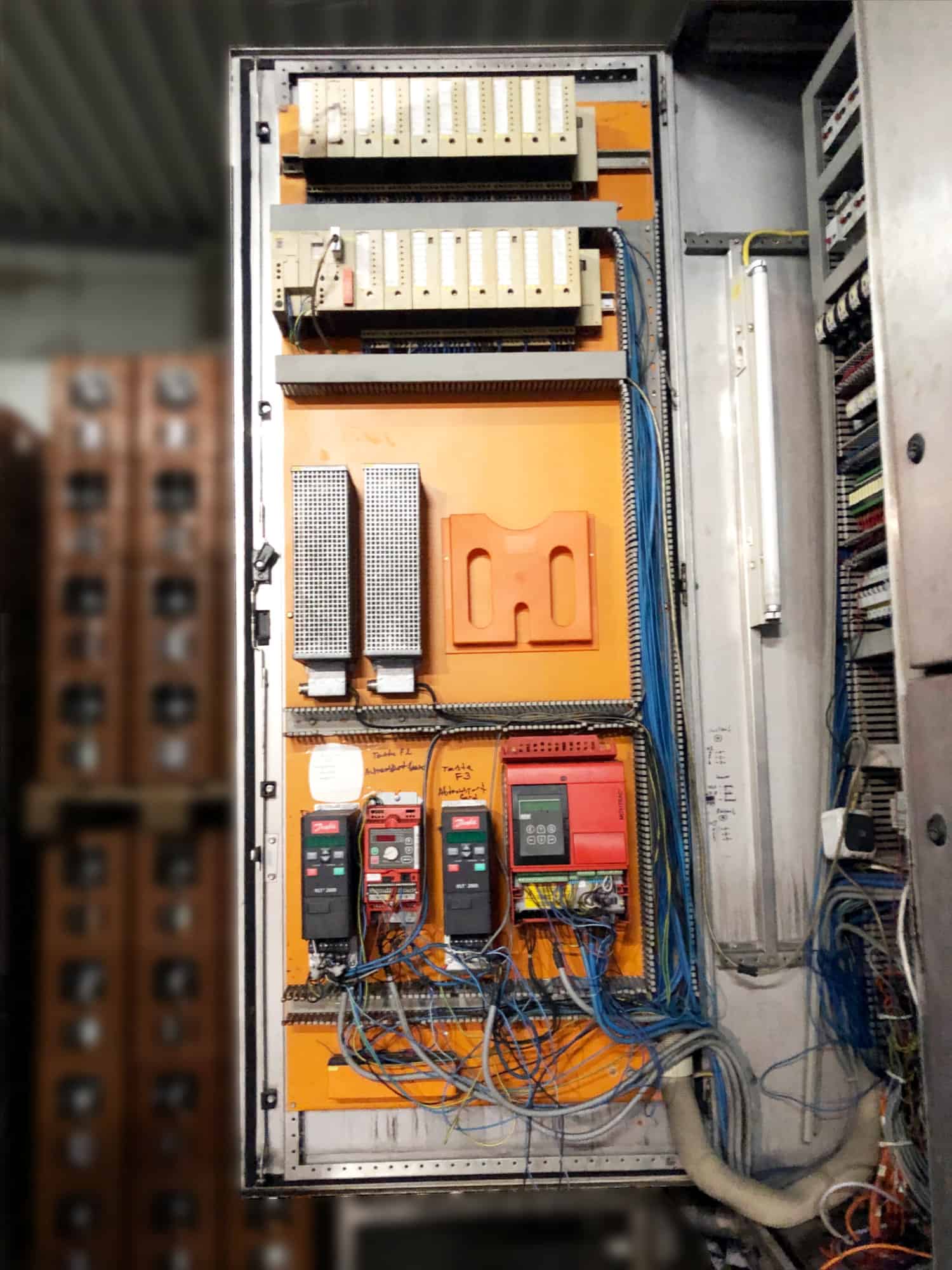 Rückansicht von GM Gera NAGEMA Arcade DS 02 / 102 / 16 Conti