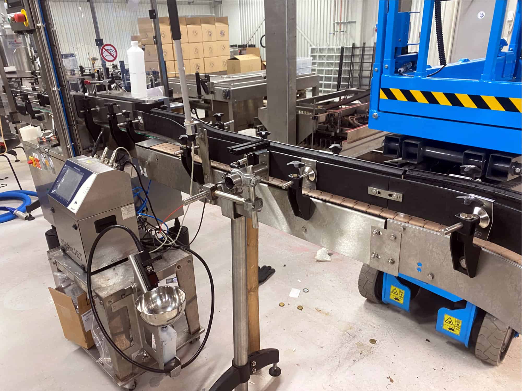 Ansicht links von Enos Euro C 5000